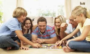family-games-780x470-min (1)