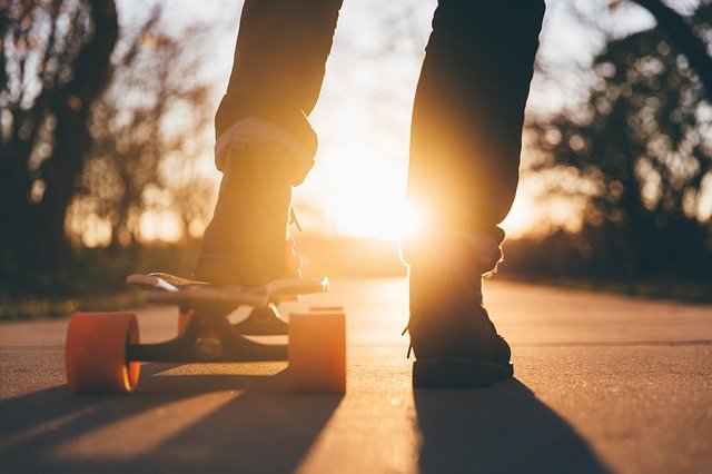skateboard-istorija