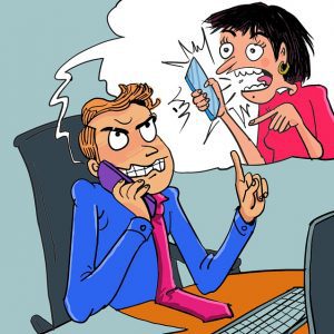 angry-wife-on-smartphone-5740594_640