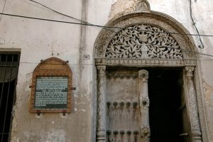 doorway-167736__340