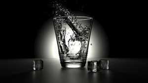 glass-2374311_640