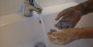 wash-hands-4925790_640