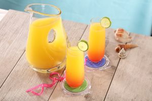 1fce7225d647f0e0dcdf7bcb0206e8f7_Pineapple_rum_punch_-_Copy