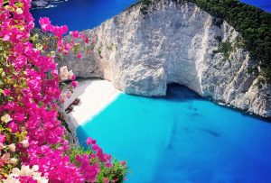 best-beaches-in-the-world-shipwreck-beach-zakynthos-greece