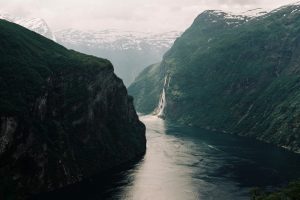 01-outdoor-aesthetics-geiranger_01-1100x734