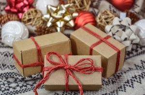 christmas-gadbe6ea69_1280